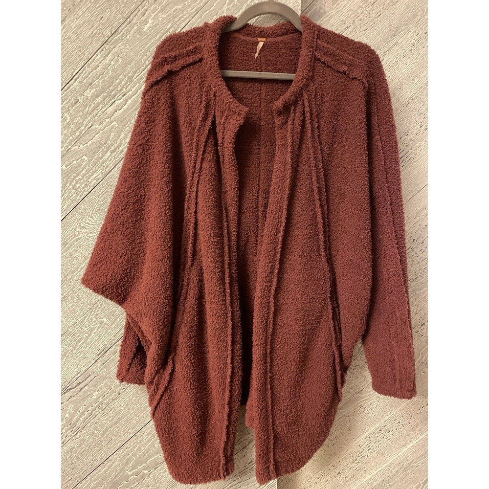 Free People women’s XS slouchy/chunky maroon color open ribbed cardigan.